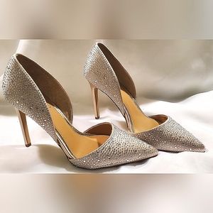 Badgley Mischka Champagne Jewel 7.5 heels